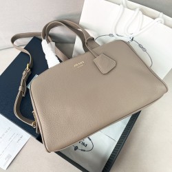 프라다 Prada 1BB148 라지 레더 탑 핸들 백 33cm