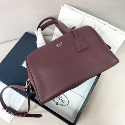 프라다 Prada 1BB148 라지 레더 탑 핸들 백 33cm