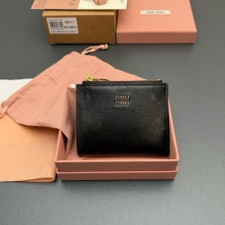 미우 미우 MIU MIU 5MV017 지갑 11cm