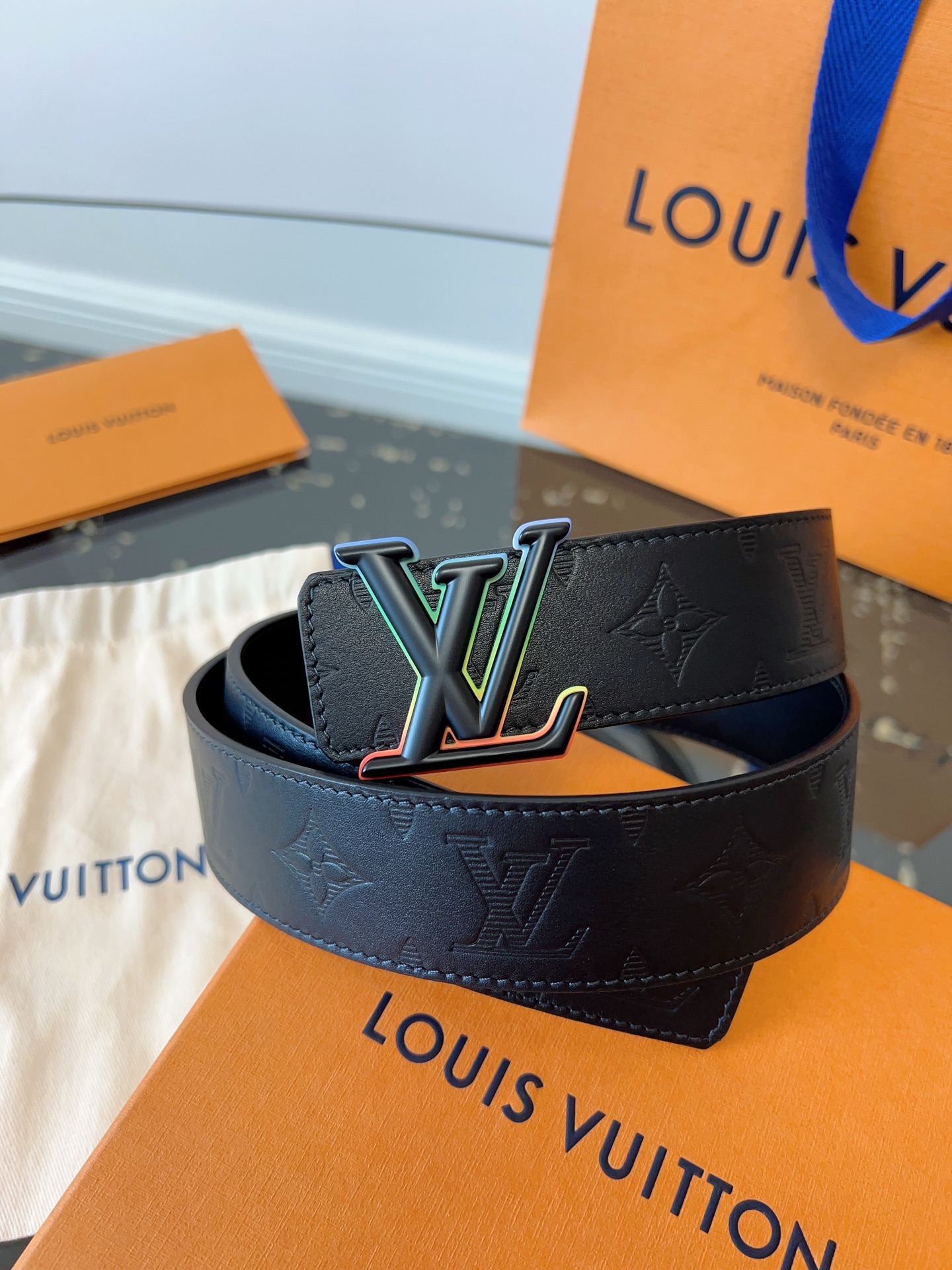 루이비통 Louis Vuitton 벨트 40mm