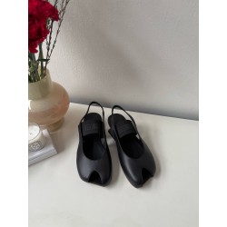 발렌시아가 Maison Margiela 샌들