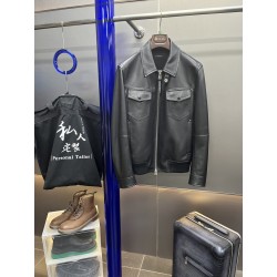 톰 포드 Tom Ford 레더 재킷