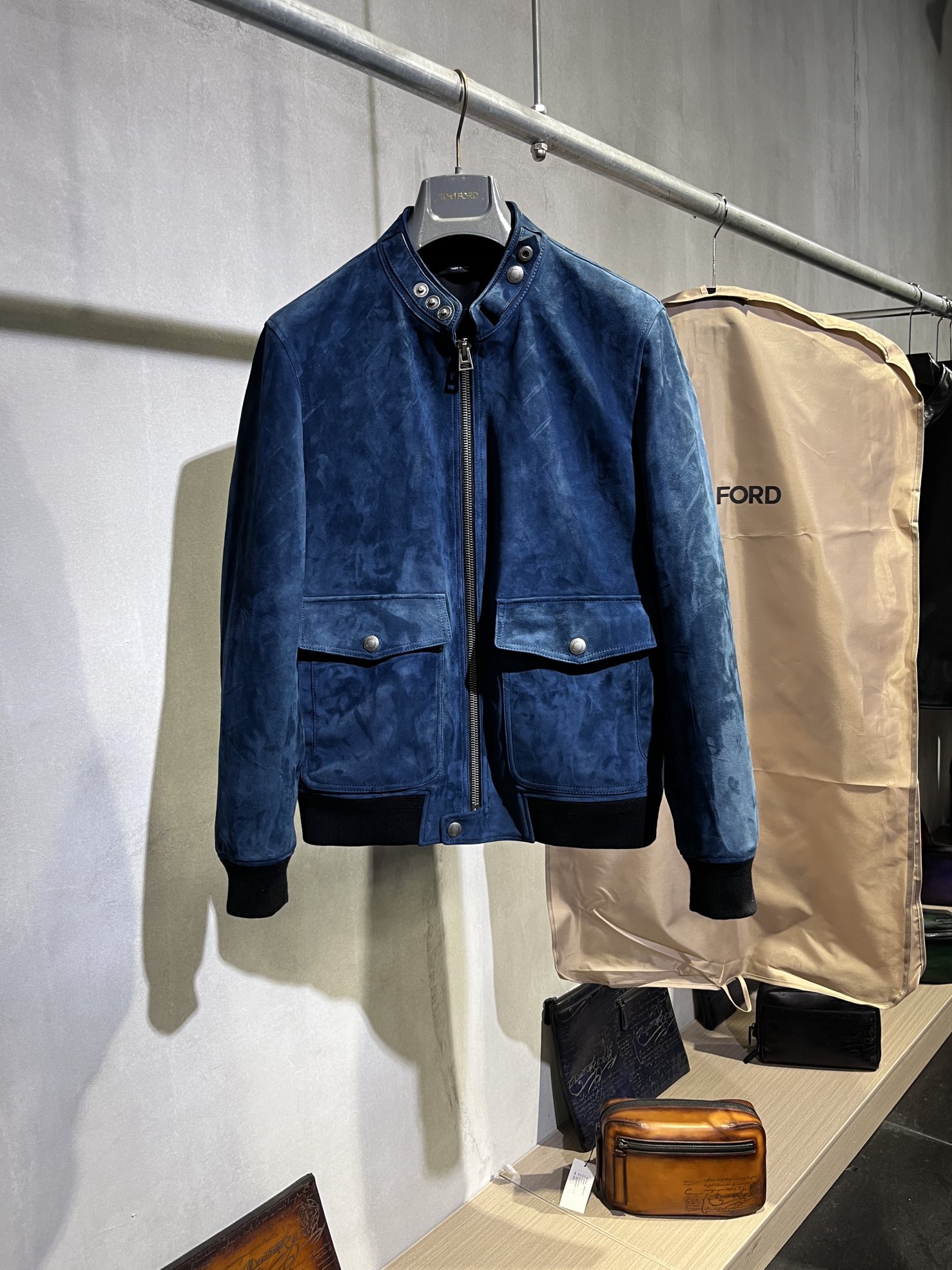 톰 포드 Tom Ford 레더 재킷