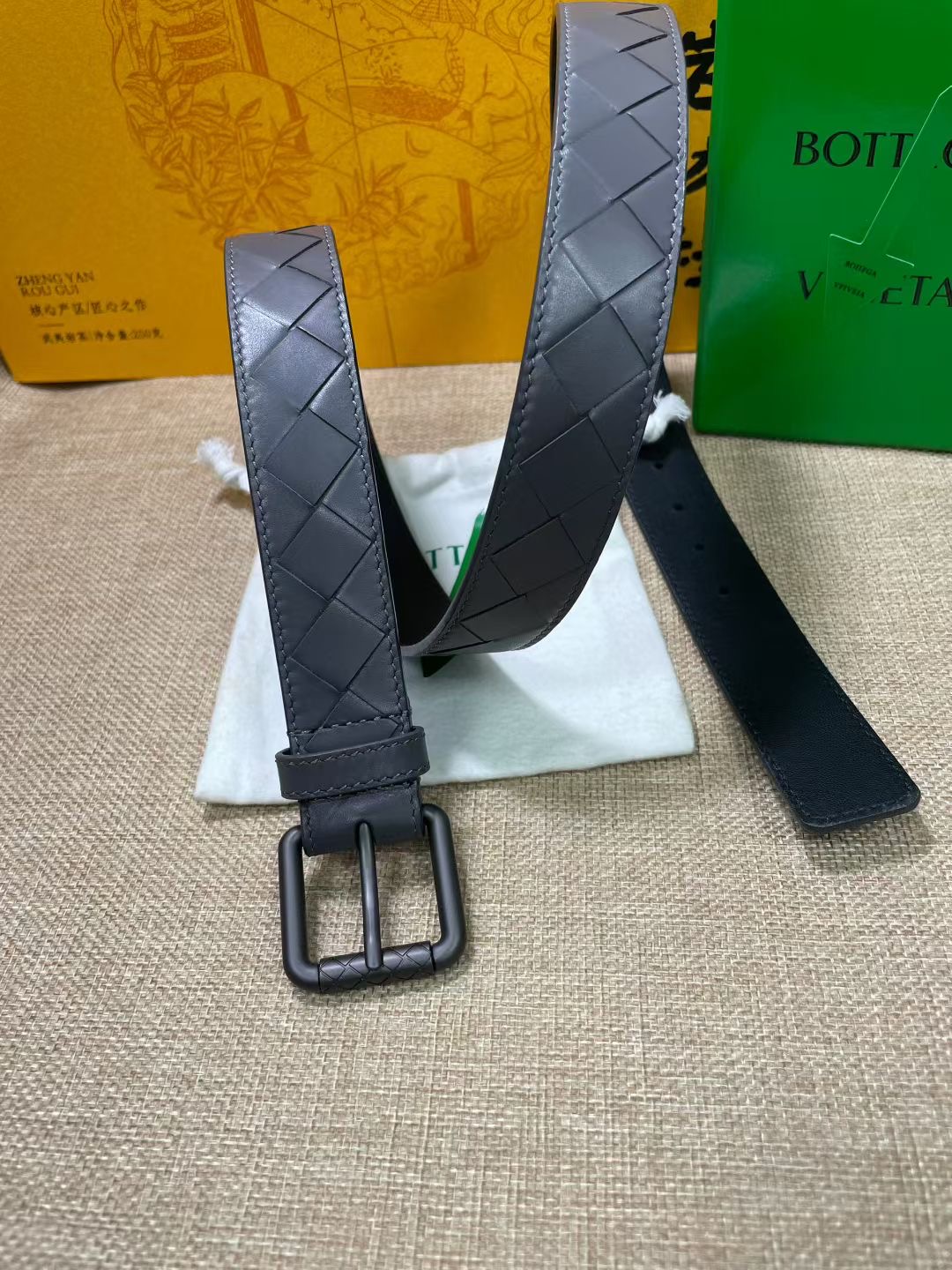 보테가베네타 Bottega Veneta 벨트 30mm