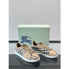 버버리 Burberry 스니커즈
