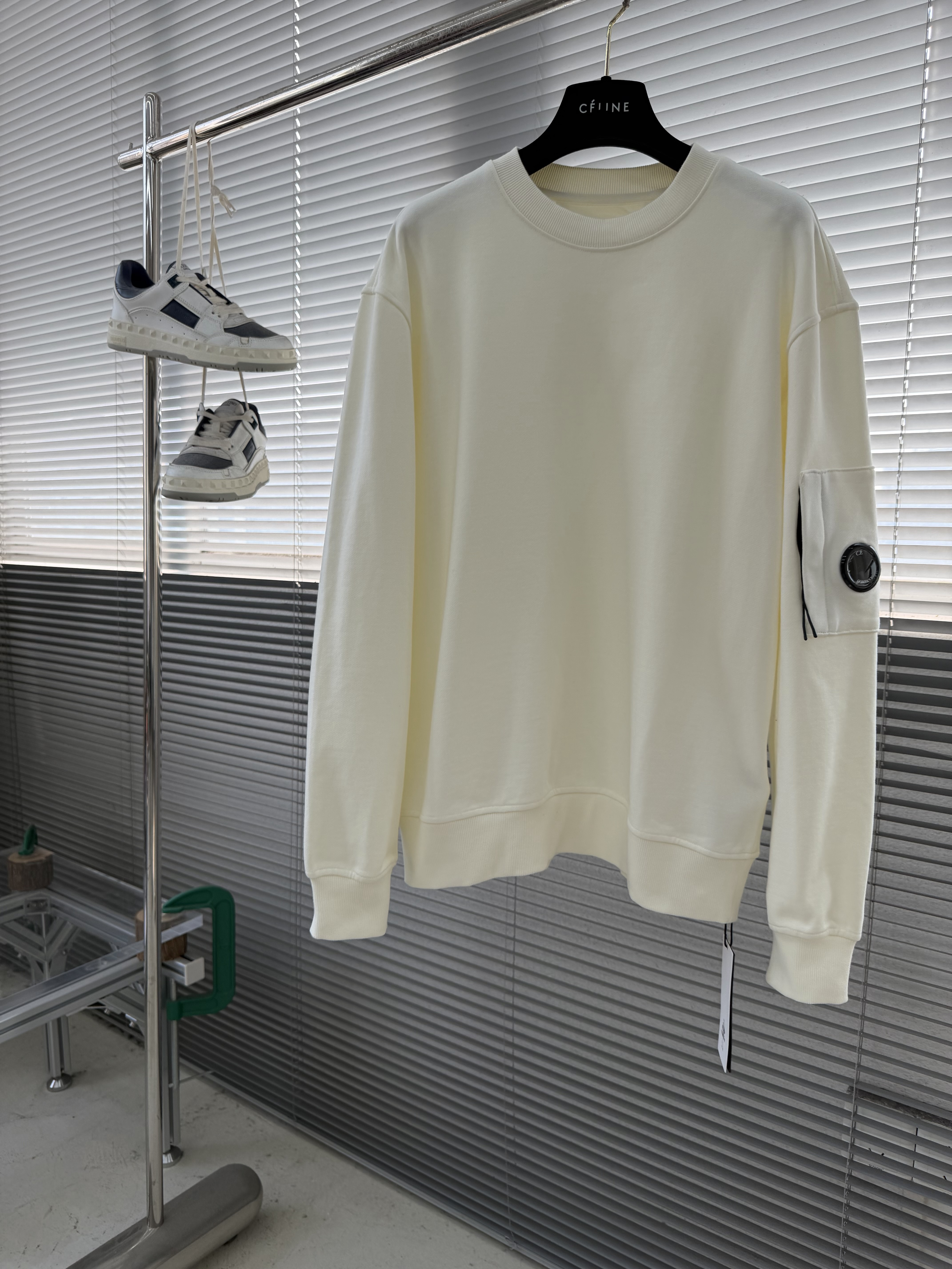 C.P. 컴퍼니 C.P. Company 맨투맨