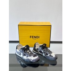 펜디 Fendi Wave Pulse 스니커즈