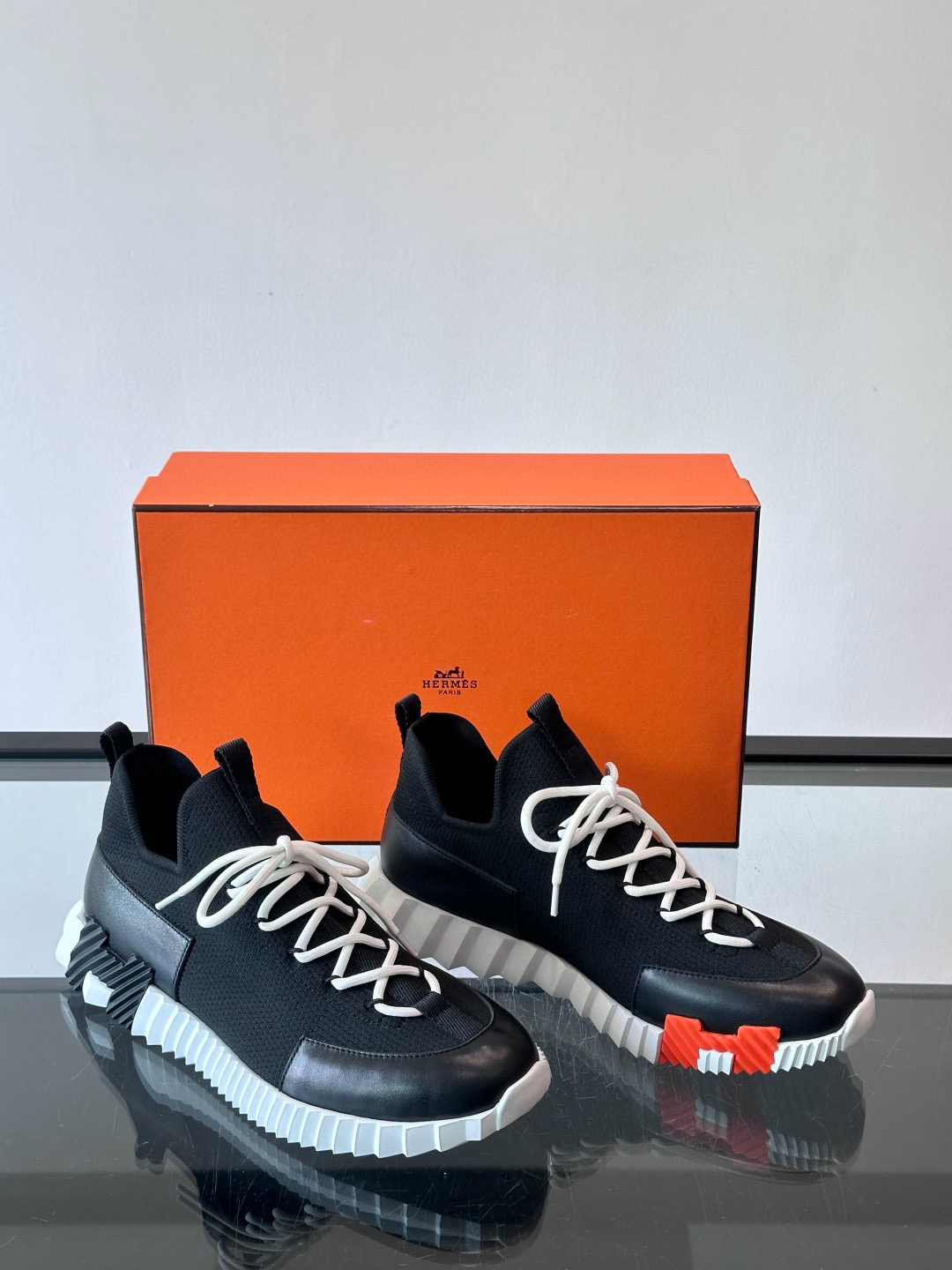 에르메스 Hermes Bouncing 스니커즈