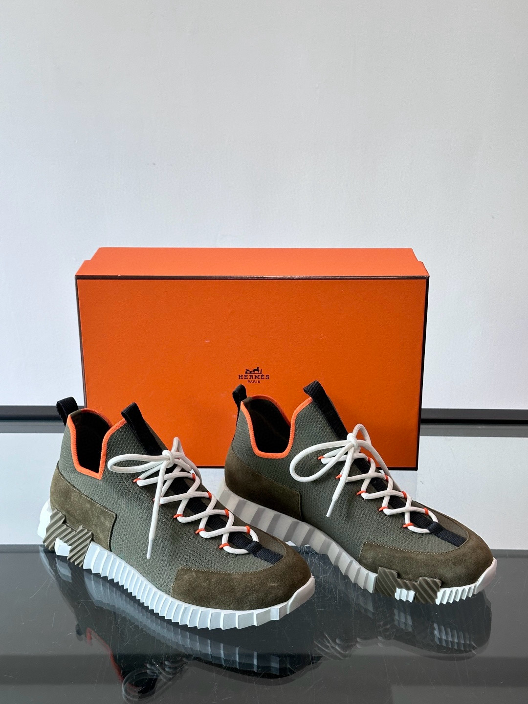 에르메스 Hermes Bouncing 스니커즈