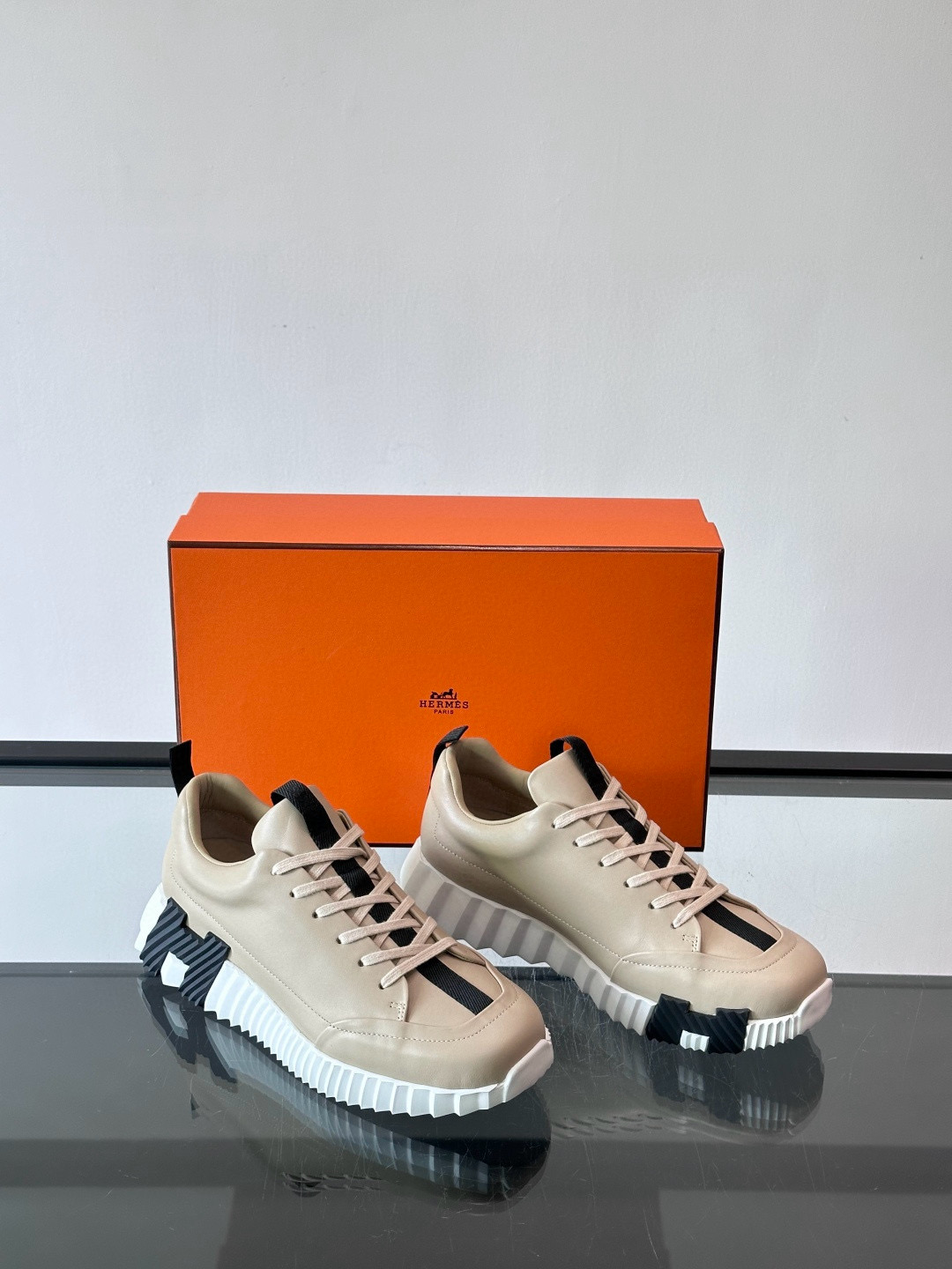 에르메스 Hermes Bouncing 스니커즈