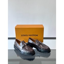 루이비통 Louis Vuitton Monogram 로퍼 슈즈