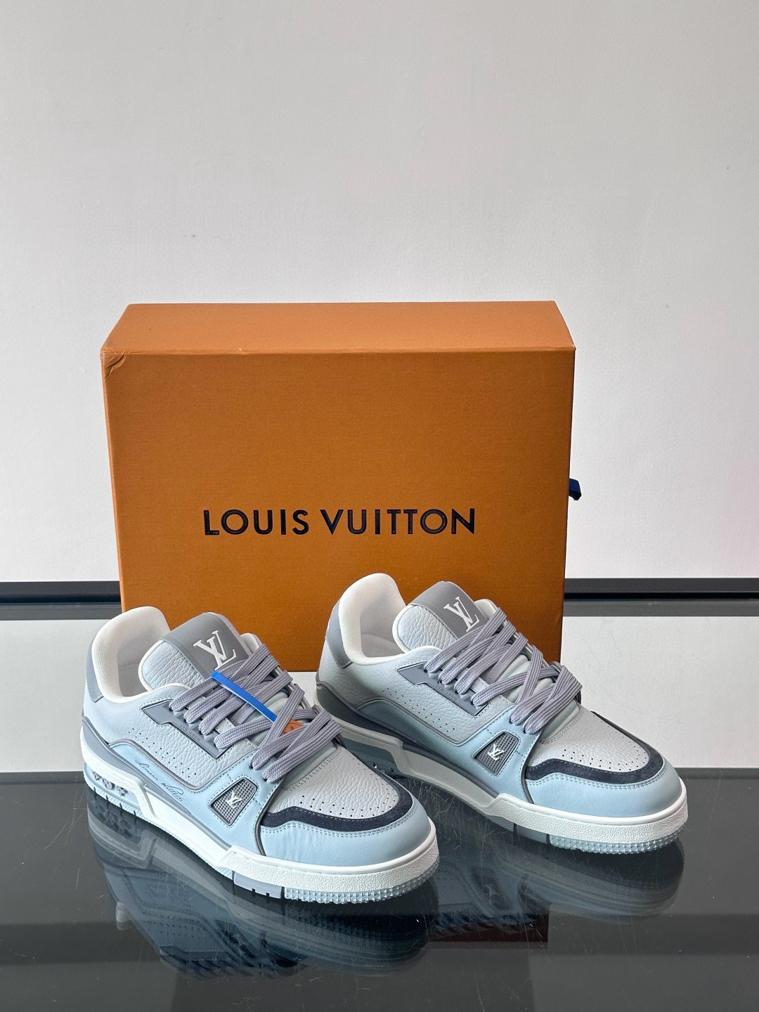 루이비통 Louis Vuitton Trainer 스니커즈