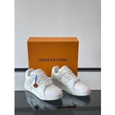 루이비통 Louis Vuitton Trainer 스니커즈 White