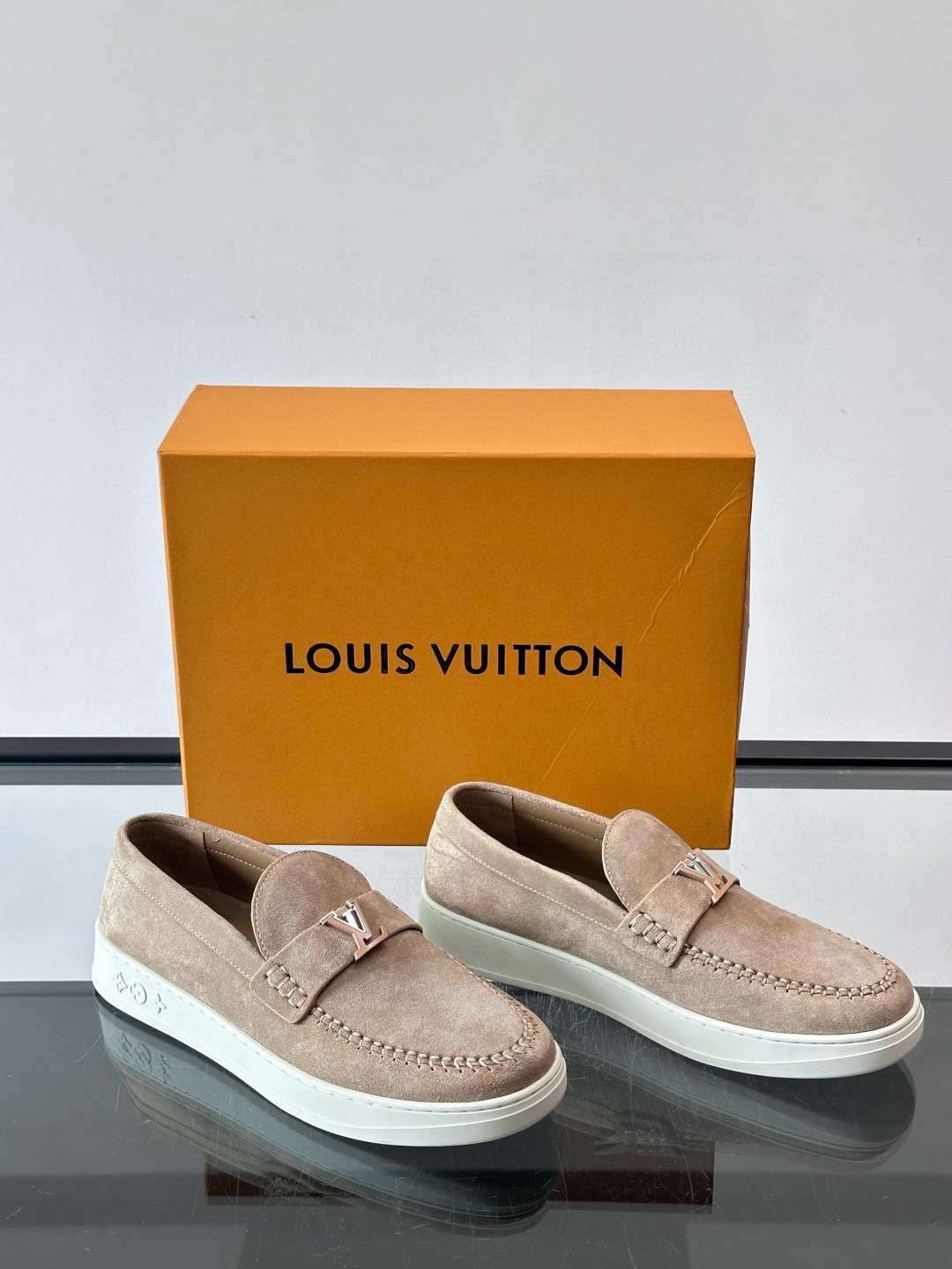 루이비통 Louis Vuitton 로퍼 슈즈