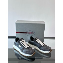 프라다 Prada 스니커즈