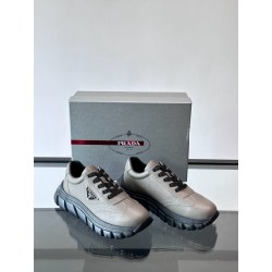 프라다 Prada 스니커즈