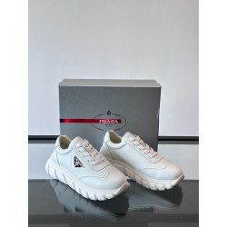 프라다 Prada 스니커즈