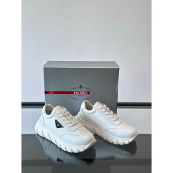 프라다 Prada 스니커즈