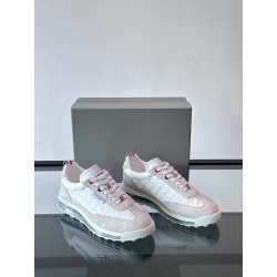 톰브라운 Thom Browne 스니커즈