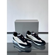 톰브라운 Thom Browne 스니커즈