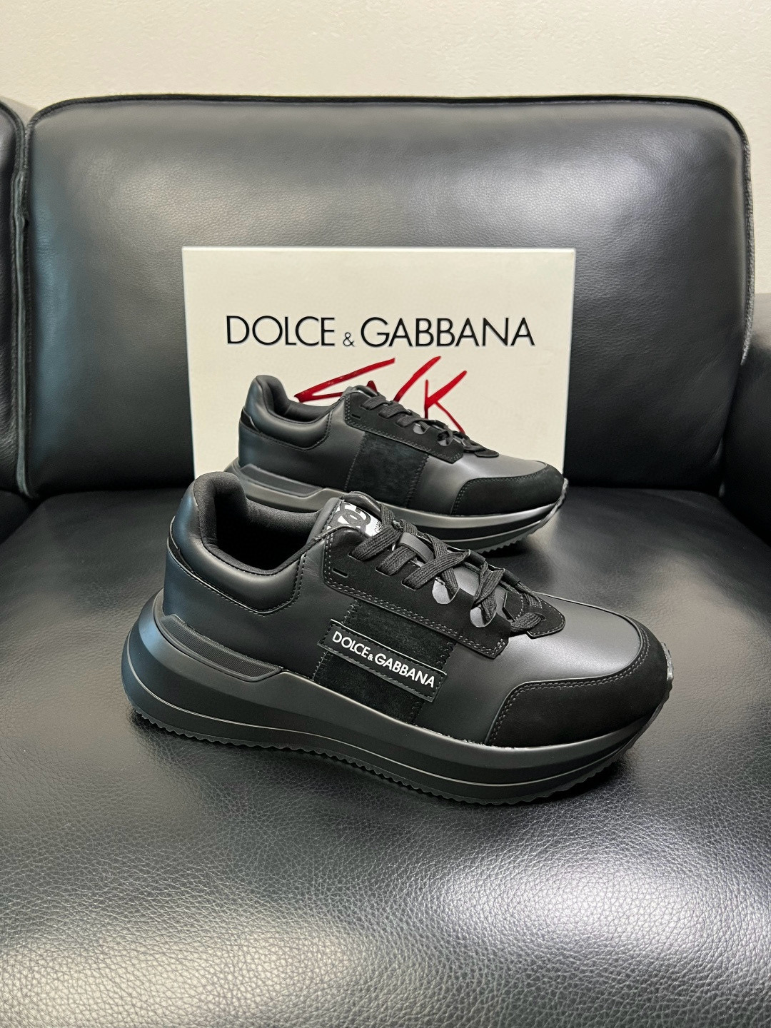 돌체앤가바나 Dolce&Gabbana 스니커즈