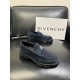 지방시 Givenchy 로퍼 슈즈