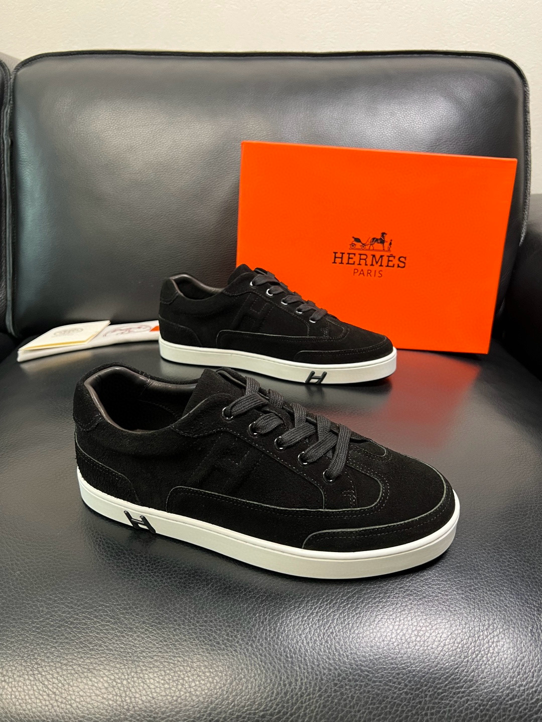 에르메스 Hermes 스니커즈