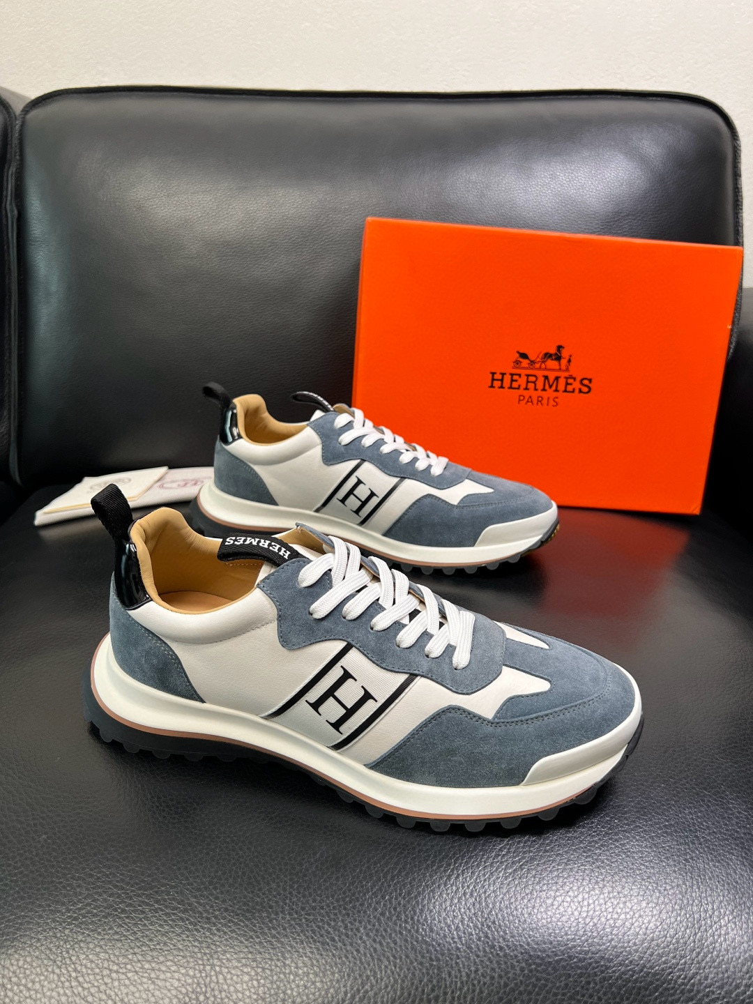 에르메스 Hermes 스니커즈