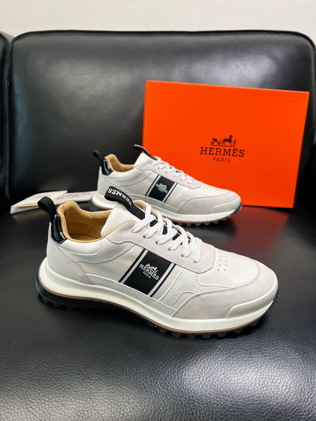 에르메스 Hermes 스니커즈