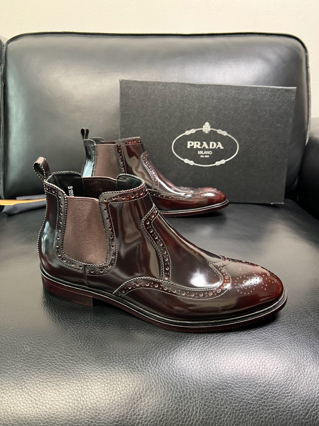 프라다 Prada 앵클 부츠