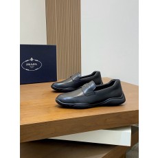 프라다 Prada 스니커즈 Black