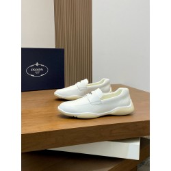 프라다 Prada 스니커즈 White