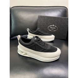 프라다 Prada 스니커즈