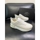 프라다 Prada 스니커즈 White