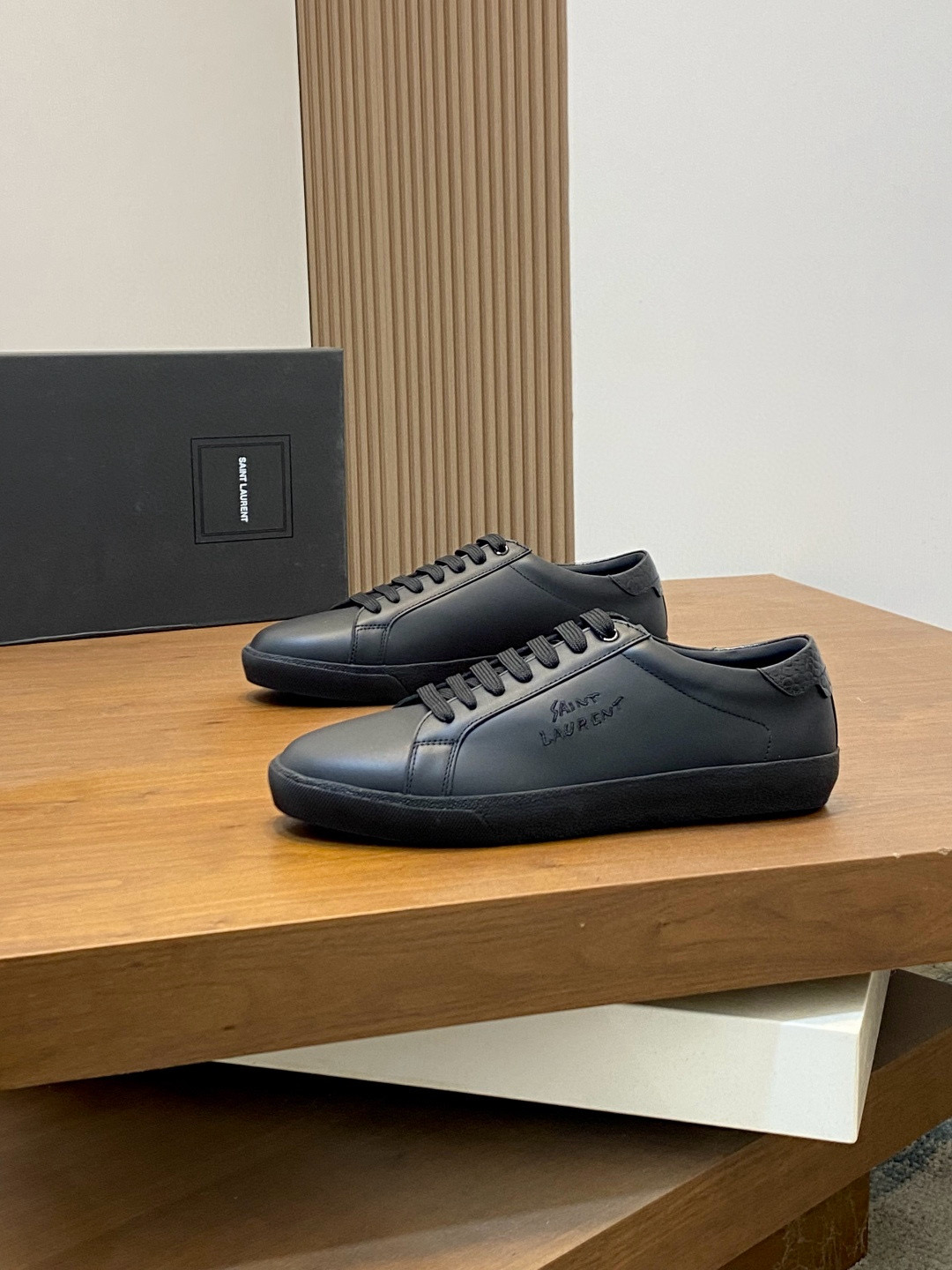 생로랑 Saint Laurent 스니커즈