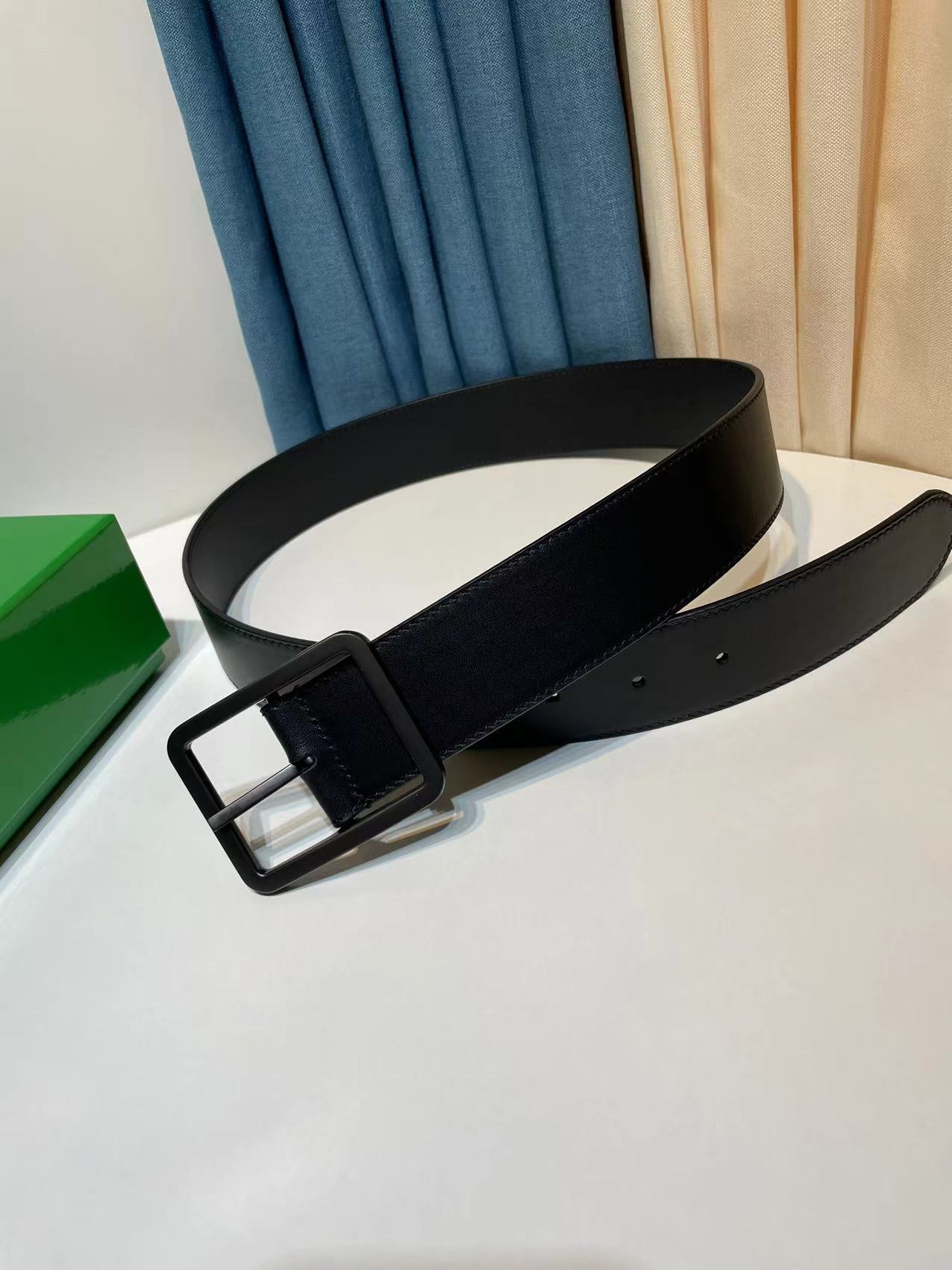 보테가베네타 Bottega Veneta 벨트 40mm