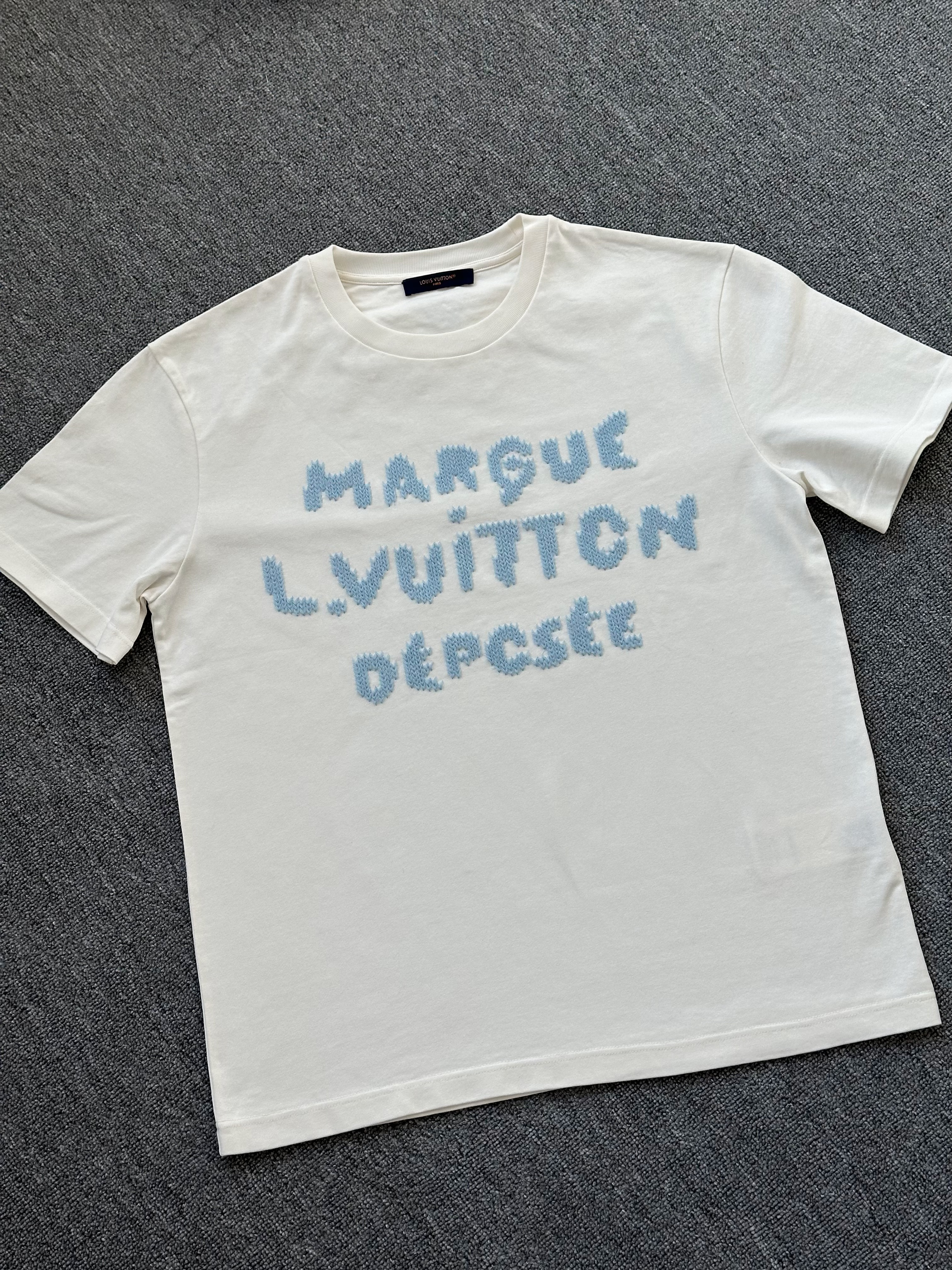 루이비통 Louis Vuitton 반팔 티셔츠