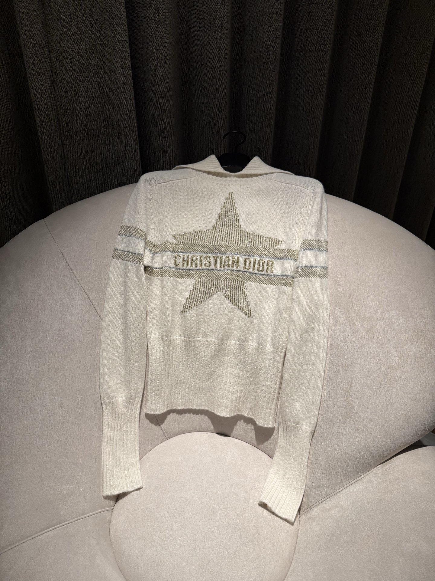 디올 Dior 스웨터