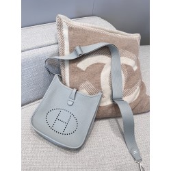 에르메스 Hermes Evelyne 23cm Germany Leather P0 Gris Pantin/silver