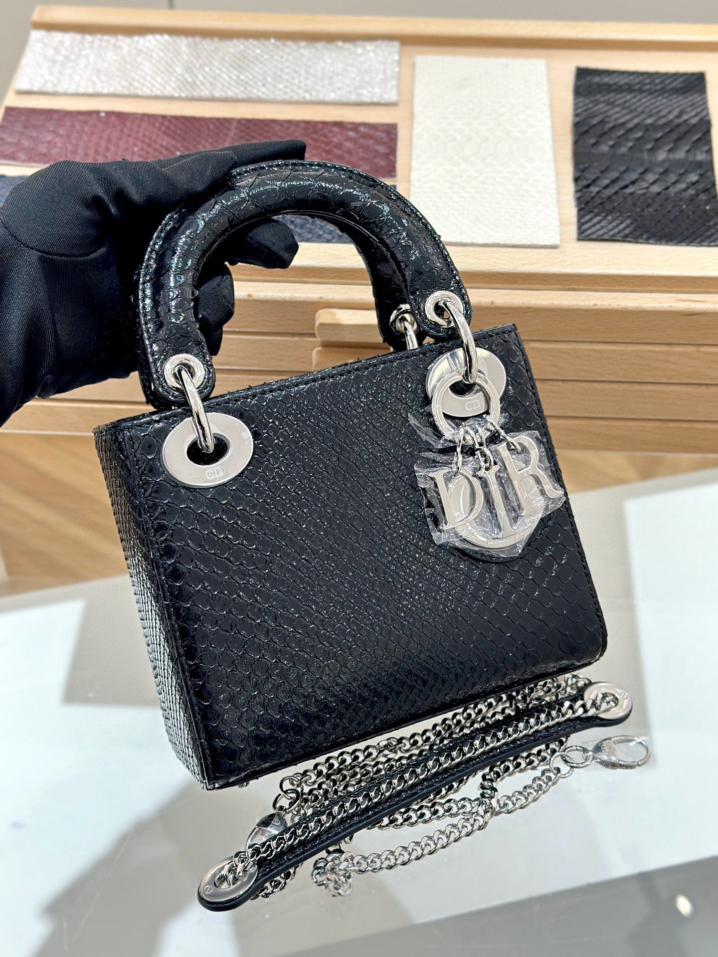 디올 Dior Mini Lady Bag 17cm