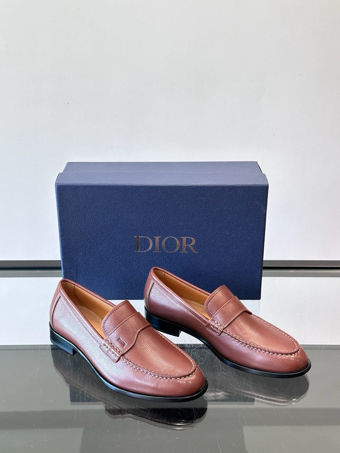 디올 Dior 로퍼 슈즈