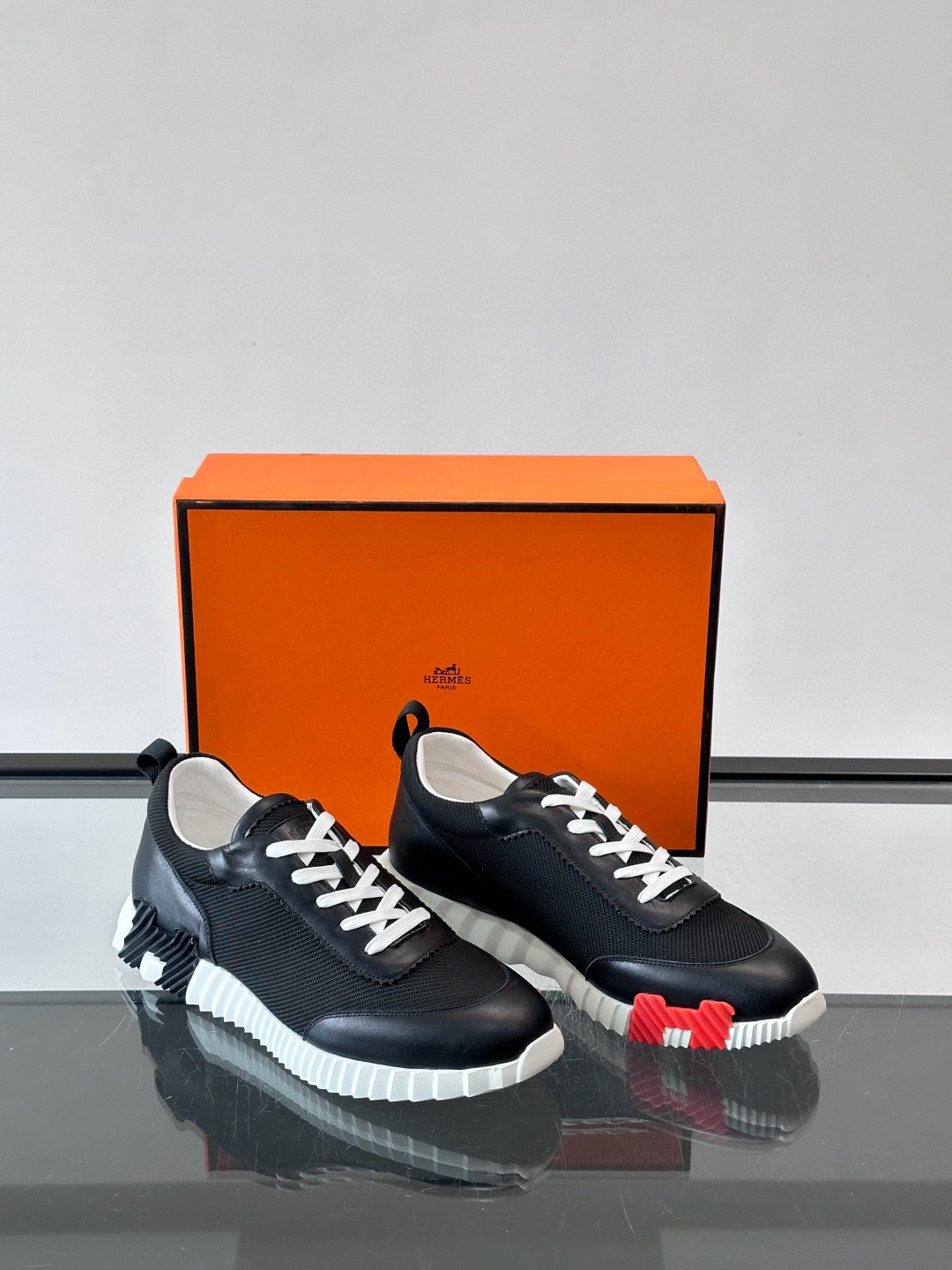 에르메스 Hermes Bouncing  스니커즈