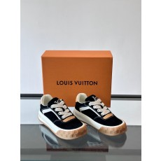 루이비통 Louis Vuitton Tilted 스니커즈