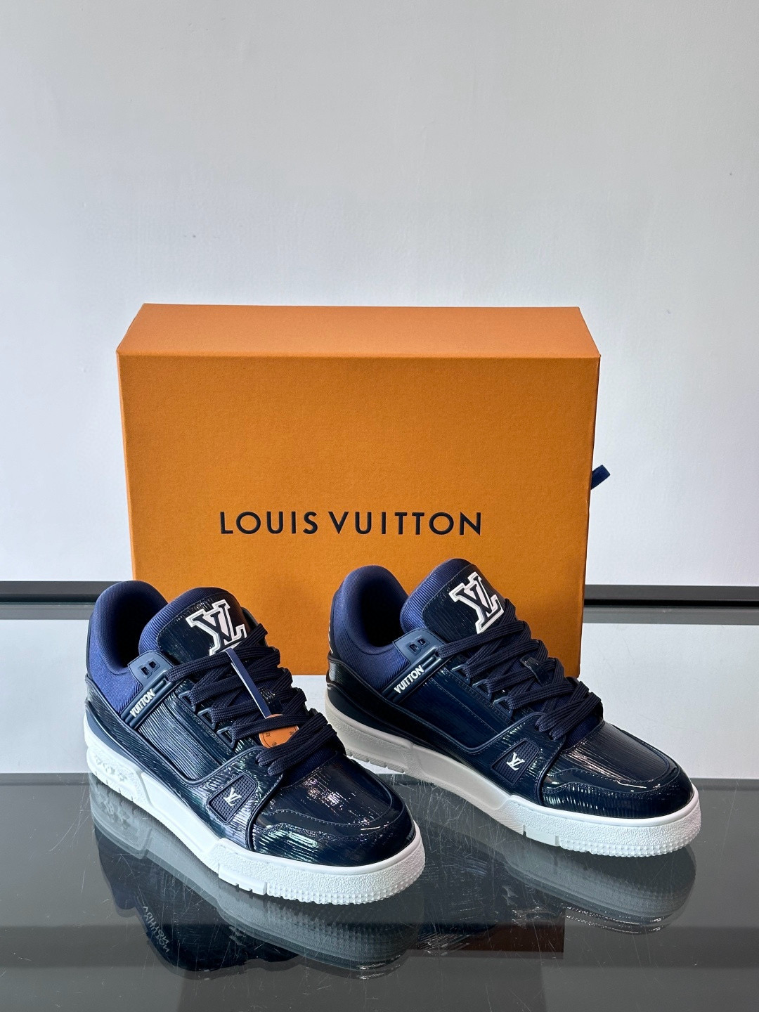루이비통 Louis Vuitton Trainer 스니커즈