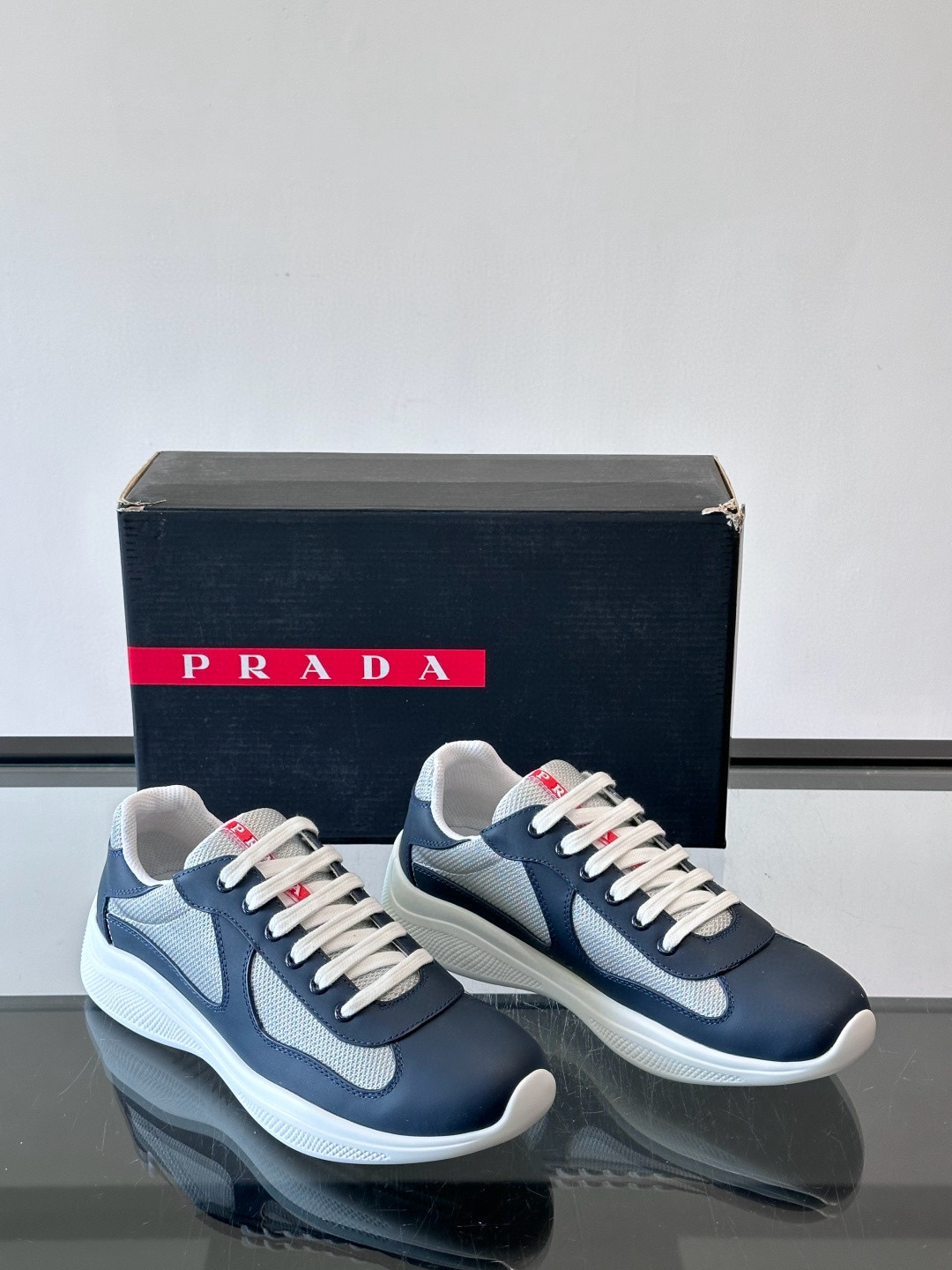 프라다 Prada 스니커즈