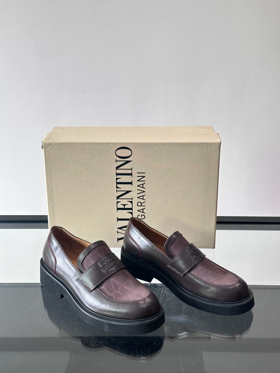 발렌티노 Valentino 로퍼 슈즈