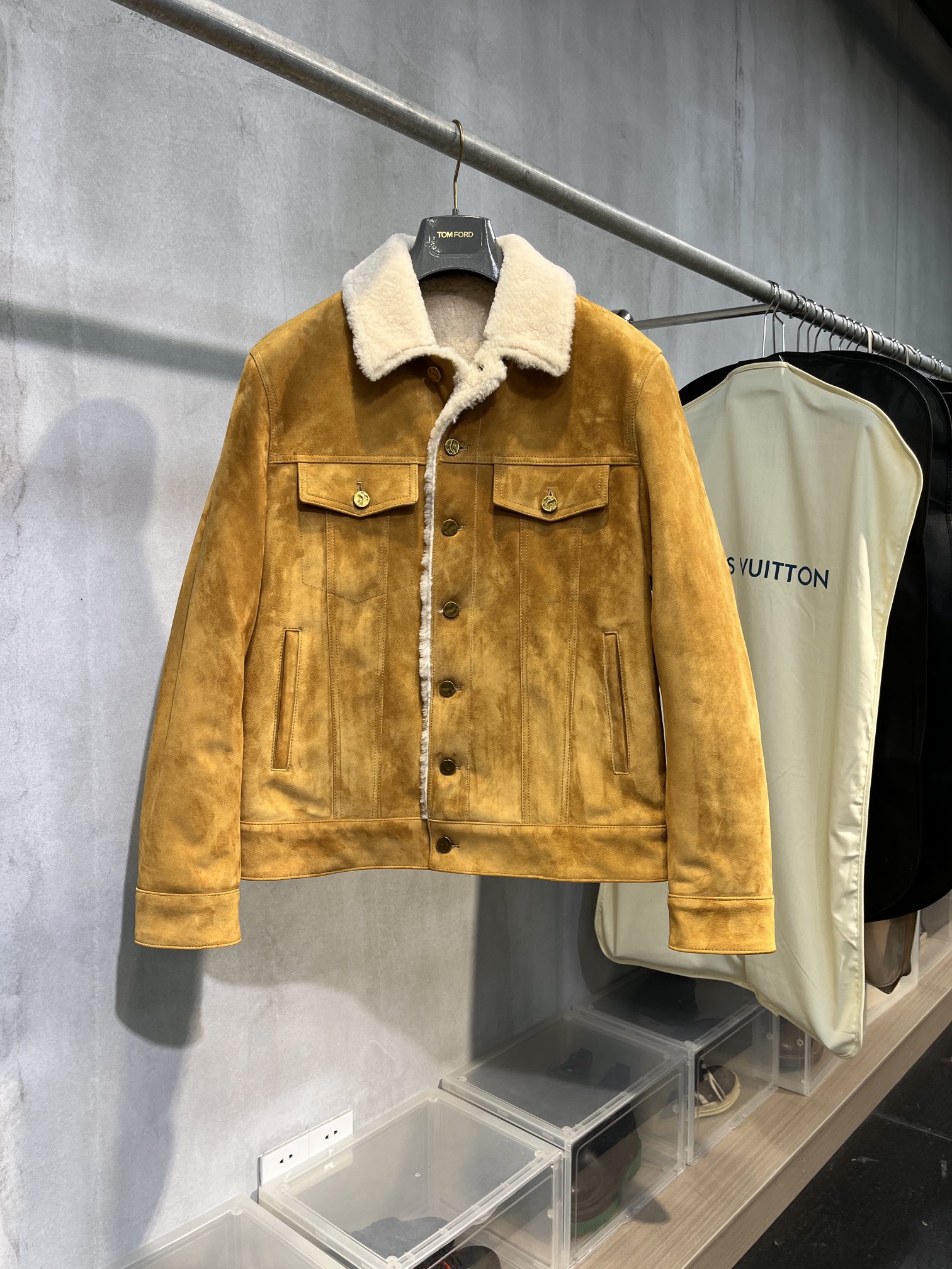 루이비통 Louis Vuitton 레더자켓