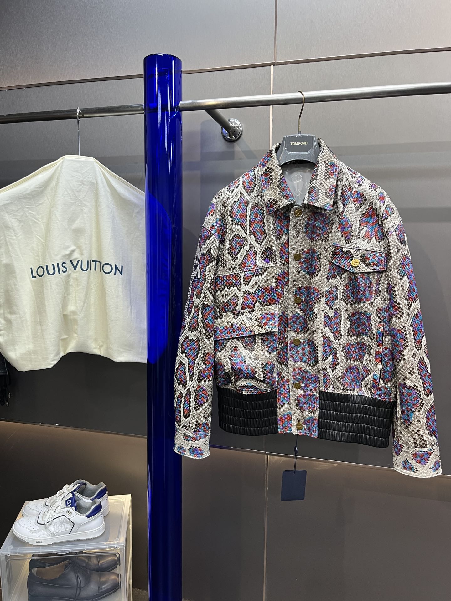 루이비통 Louis Vuitton 레더자켓