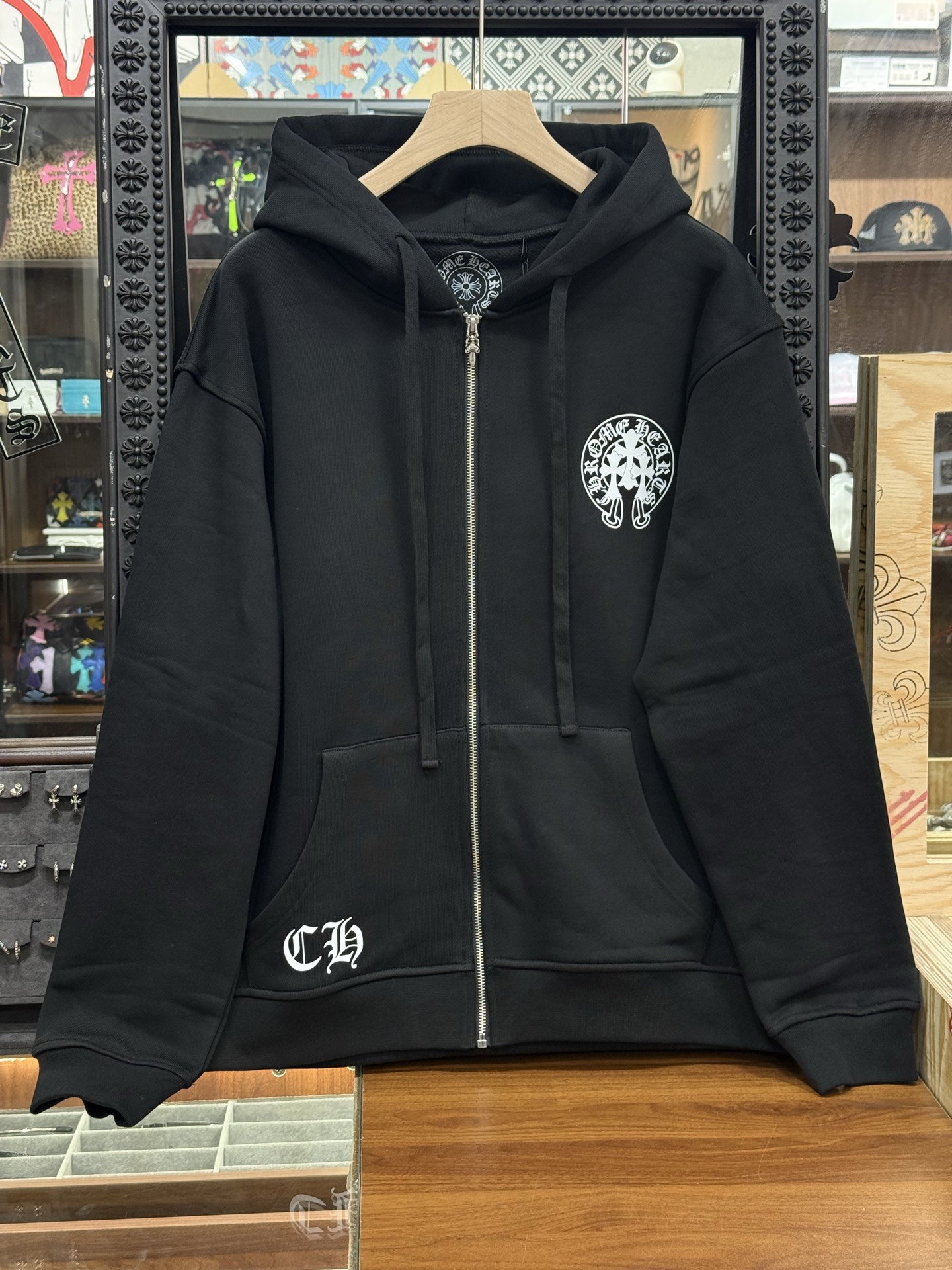 크롬하츠 Chrome Hearts 후드 집업