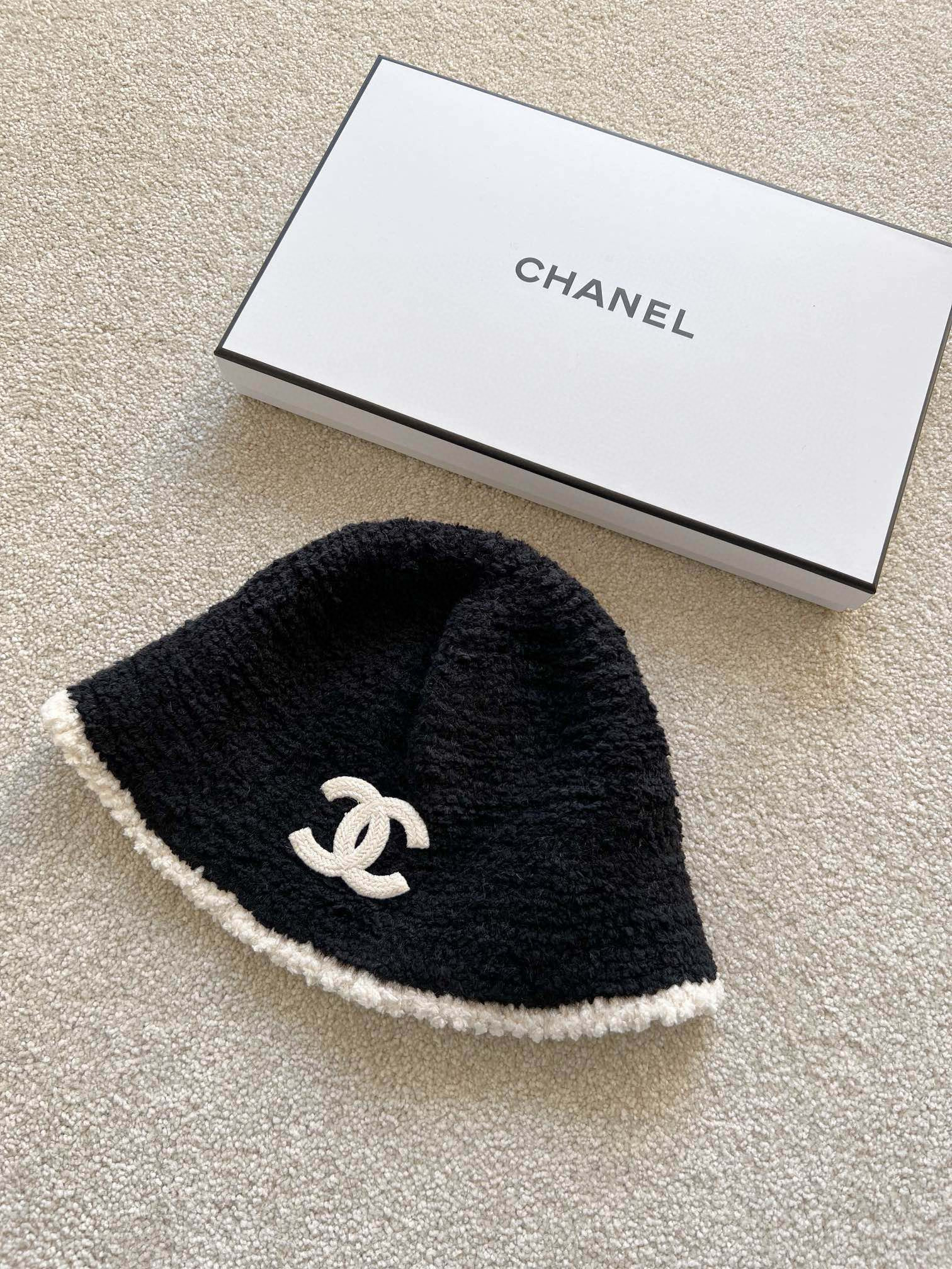 샤넬 CHANEL 버킷햇 Black
